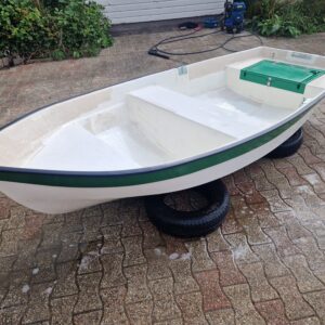 GANCZA ROEIBOOTJE Nieuw met lichte transportschade!